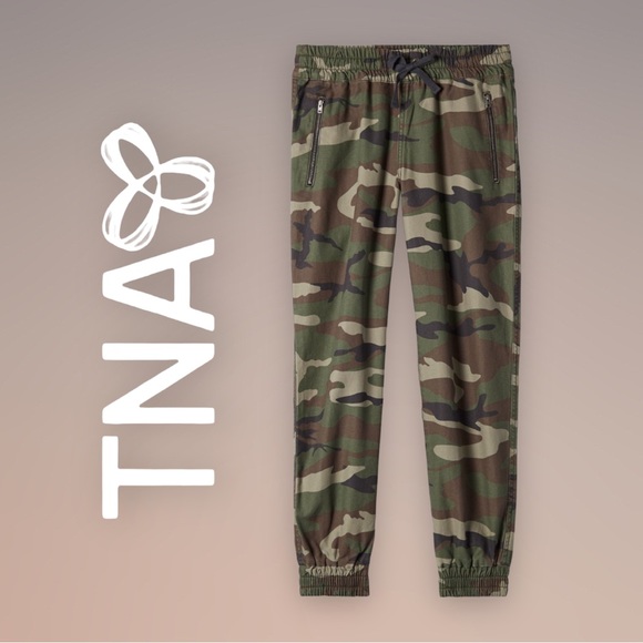 Aritzia Pants - ARITZIA | TNA Alix Camo Cotton Twill Joggers
